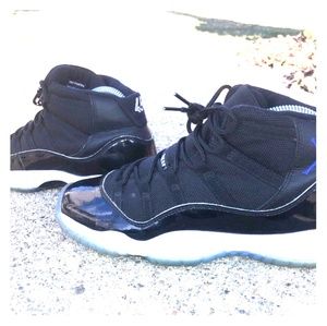 AIR JORDAN SPACE JAMS XI RETRO 11